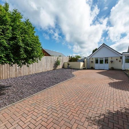 Y Villa Mor Llanarth  Екстер'єр фото